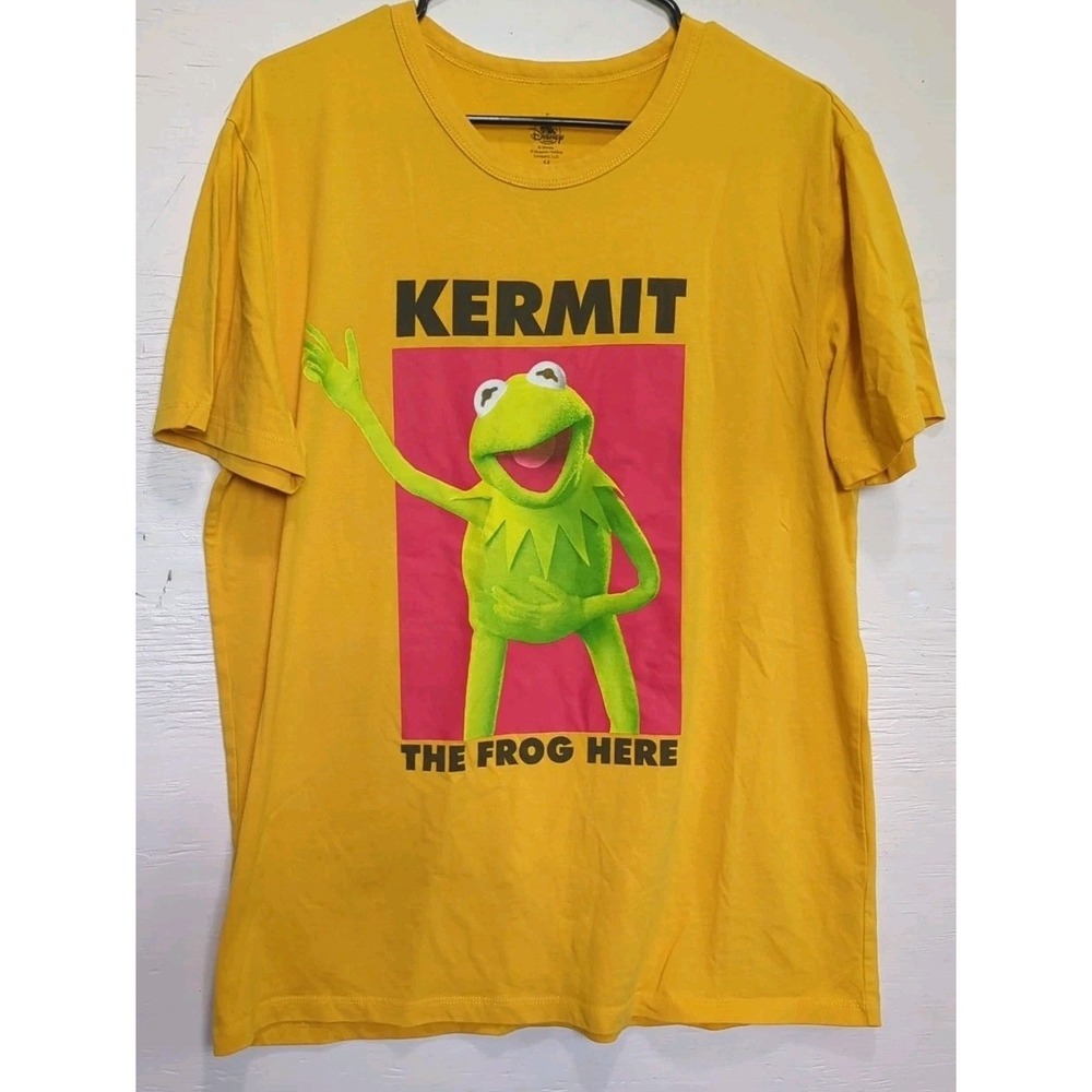 Disney Parks The Muppets Kermit the Frog Here Yellow T-shirt Adult Unisex Medium